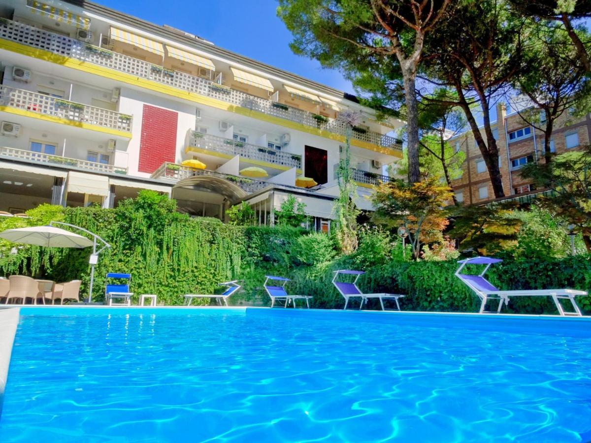 Hotel Abbazia Lignano Sabbiadoro Luaran gambar