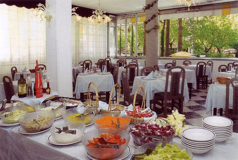 Hotel Abbazia Lignano Sabbiadoro Luaran gambar