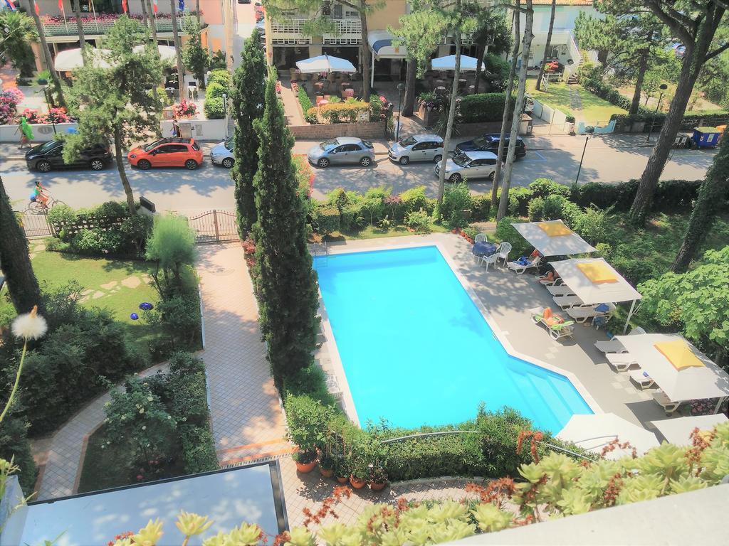 Hotel Abbazia Lignano Sabbiadoro Luaran gambar